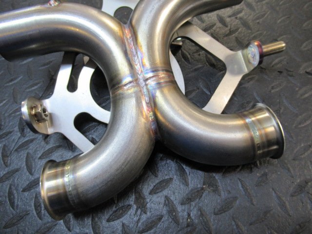 トライアンフ 水冷ツイン(16-)?ViREX Xパイプ00019549 マフラー触媒