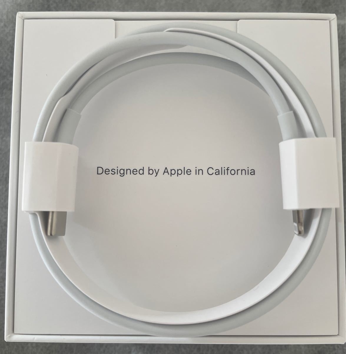 Apple純正 USB-C - ライトニングケーブル（1 m）充電コード
