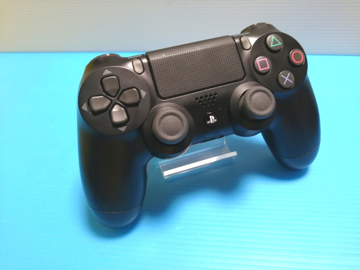 SONY　PS4純正コントローラー デュアルショック4 ジェットブラック　CUH-ZCT2J（後期型）部品新品交換整備済み　美品