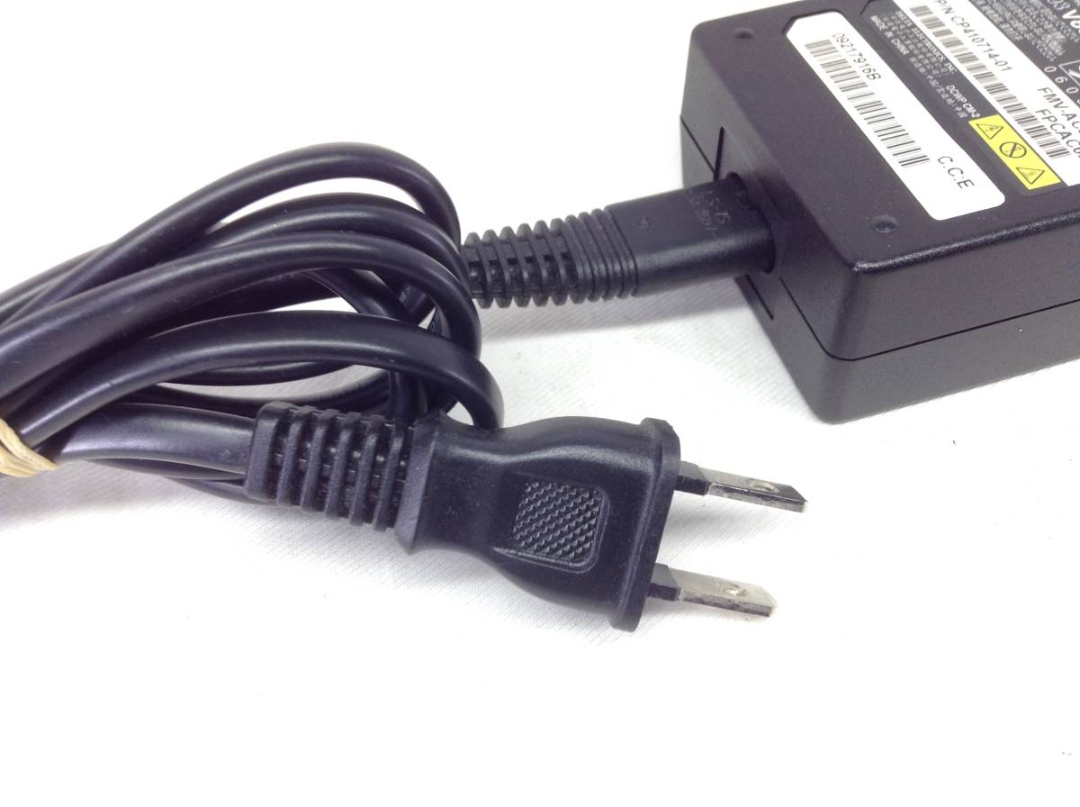 P-1073 Fujitsu made ADP-80NB A specification 19V 4.22A Note PC for AC adaptor prompt decision goods 