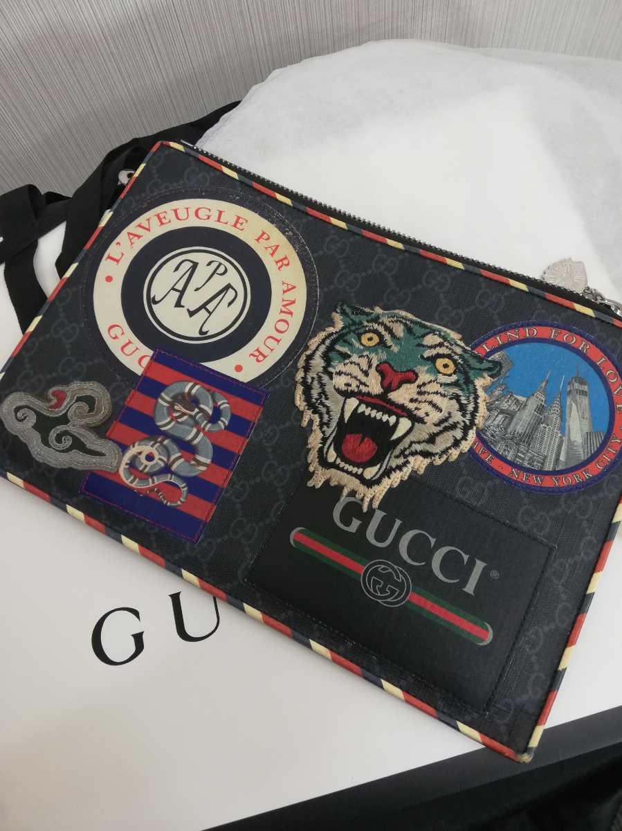 GUCCI グッチ ナイトクーリエ GGスプリーム クラッチバッグライン