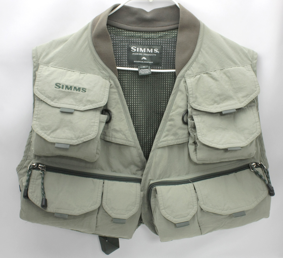 Simms フィッシングベスト オリーブ 多ポケット 早い者勝ち Simms フィッシングベスト オリーブ 多ポケット 早い者勝ち