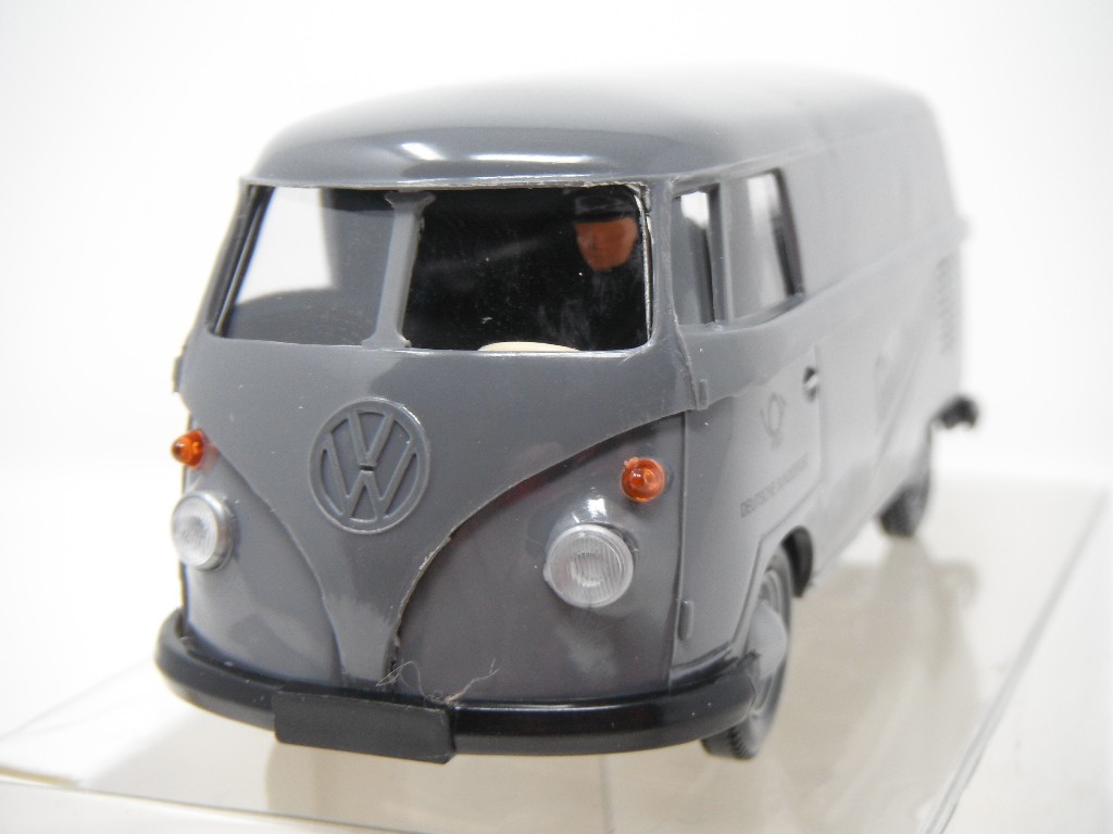 ■ WIKINGバイキング『1/40 7720139 VW Transporter Kastenwagen グレー フォルクスワーゲン・トランスポーター・パネルバン ミニカー』_画像1