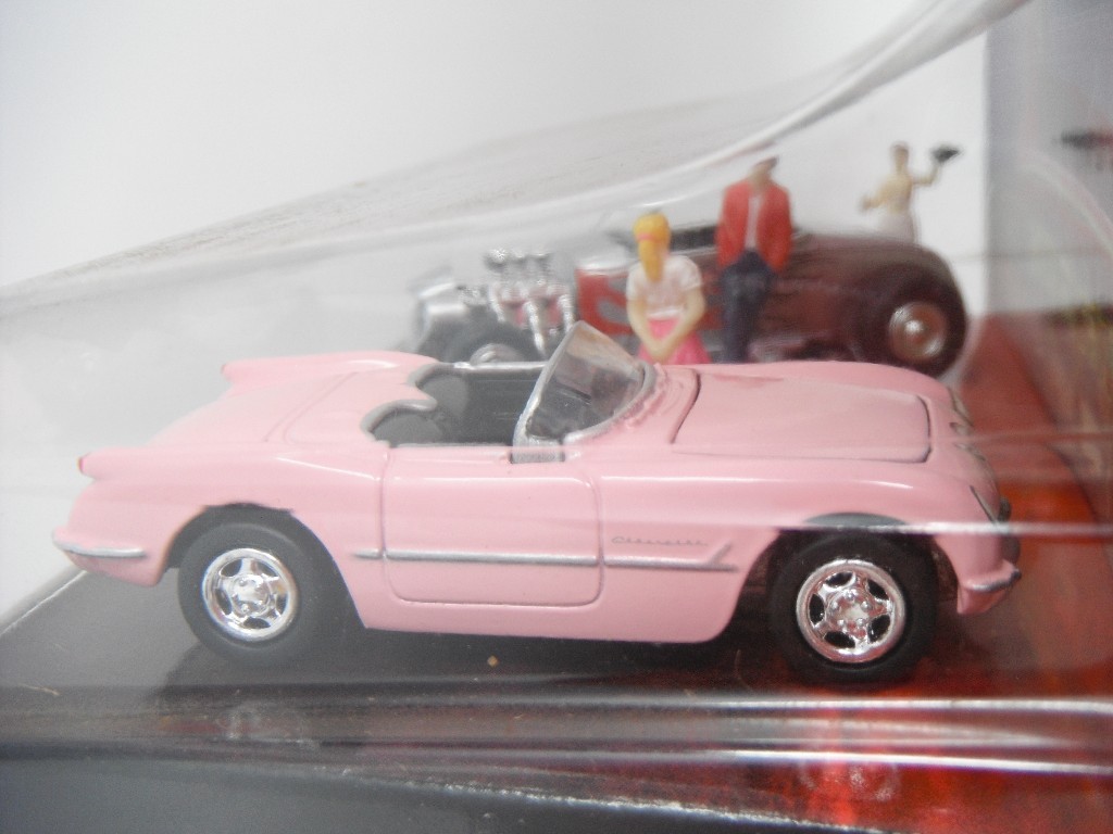 JOHNNY LIGHTNIG Johnny Lightning 1/64 AMERICAN FASHBACKS IN TIME ~Mearle\'s Drive-In~ figure attaching minicar 