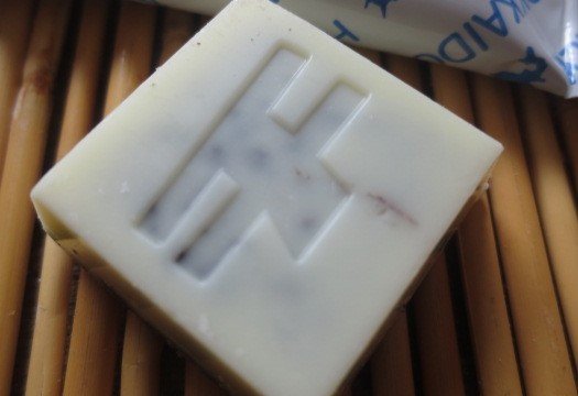 チロルチョコ　北海道ミルク　クッキー＆クリーム　北海道産ミルク100%使用　切手可　レターパックで数2まで可_画像5