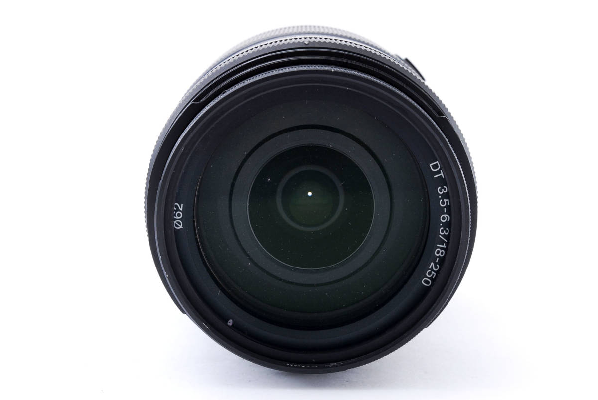 SONY Sony DT 18-250mm 3.5-6.3 SAL18250 lens 