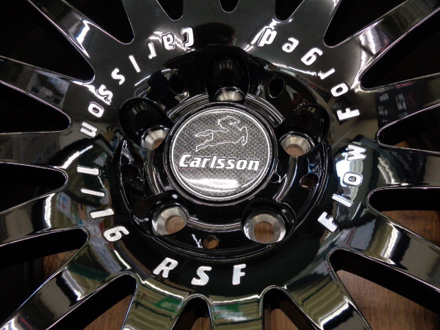 カールソン 1/16RSF GT BE Carlsson アルファード/ヴェルファイア/Y51フーガ/シーマ ローダウン車向け 245/35-20 8.5J+40 9.5J+40 夏用_オシャレなセンターキャップ!!