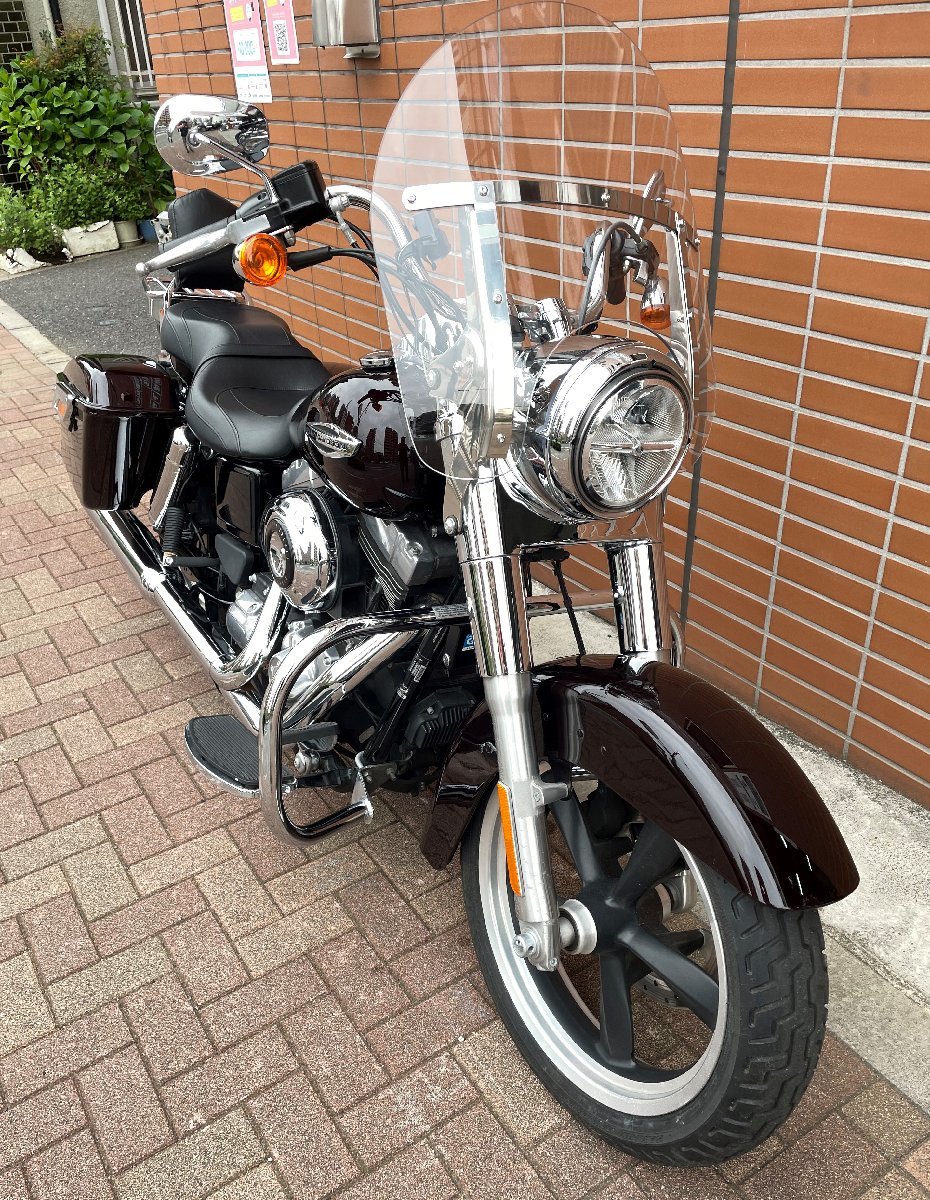 「Harley-Davidson ハーレーダビットソン FLD スイッチバック 1580cc 2427km　車検無し カスタム 付属品多数」の画像3