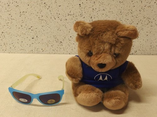 0520297a[MOTOROLA Motorola медведь мягкая игрушка ] солнцезащитные очки футболка Bear / б/у товар * загрязнения, мусор наличие следов ./ высота *21cm степени /.. животное / кукла 