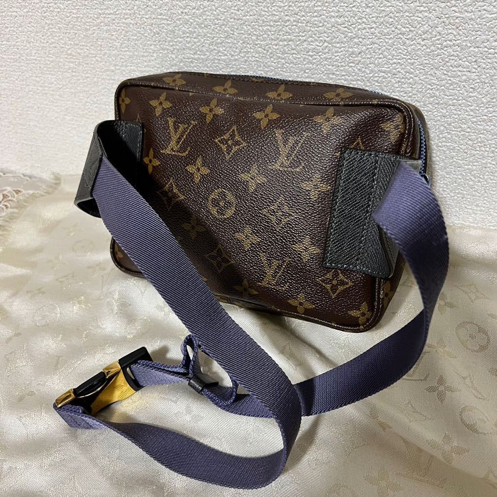 希少 LOUIS VUITTON ルイ・ヴィトン モノグラム ボディバッグ 希少 LOUIS VUITTON ルイ・ヴィトン モノグラム ボディバッグ