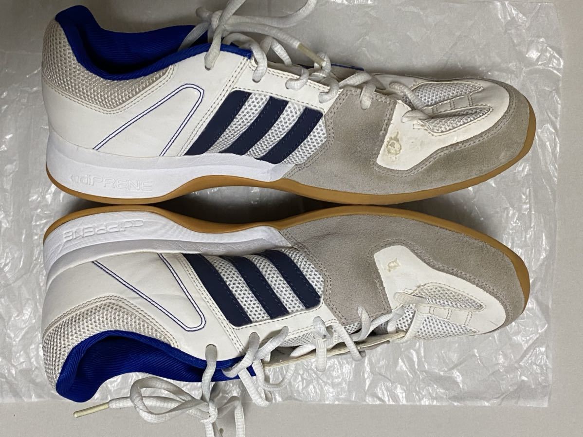 adidas / Adidas badminton shoes ( white × blue,US8*26.) white x blue 