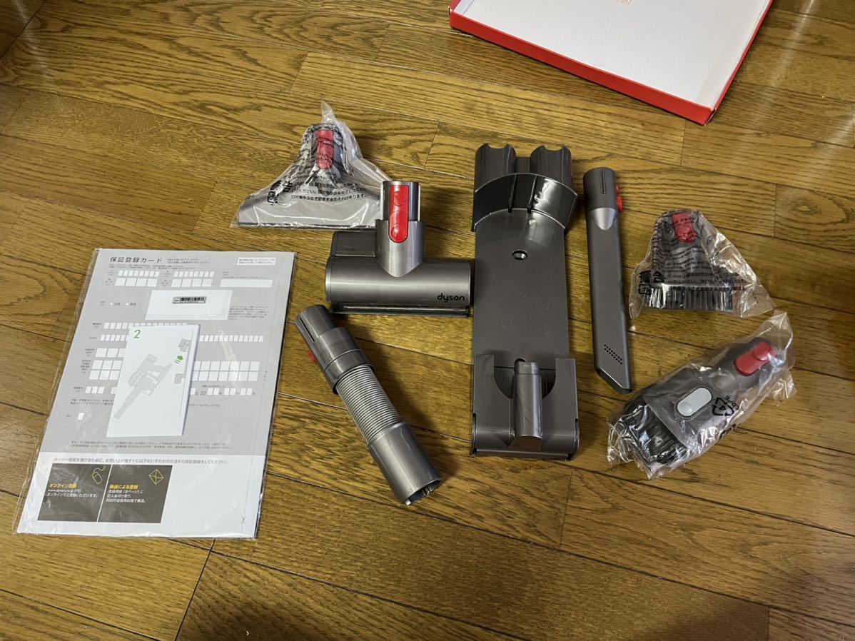 ダイソン dyson V8 SV10 コードレスクリーナー サイクロン掃除機 動作確認済み 中古 1円スタート 付属品あり 激安 大人気_画像6