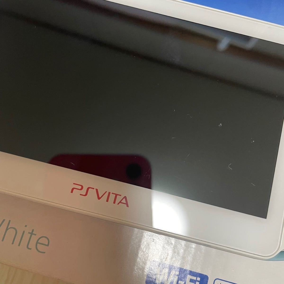 [そこそこ美品]PlayStation Vita  PCH-2000 WiFi