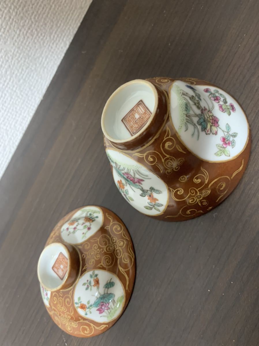 新渡十錦手色絵蓋茶碗 大清乾隆年製 中国美術品 清朝期 色絵 粉彩 骨董