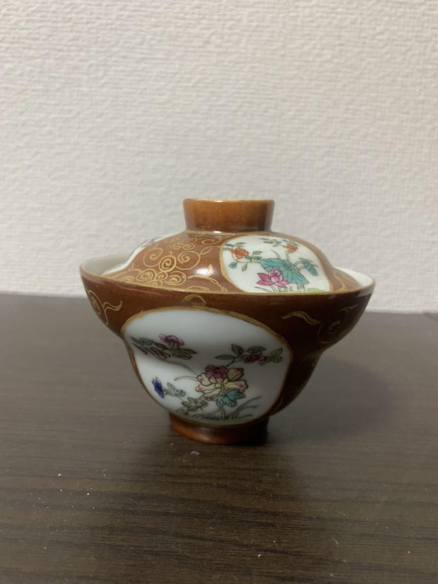 新渡十錦手色絵蓋茶碗 大清乾隆年製 中国美術品 清朝期 色絵 粉彩 骨董