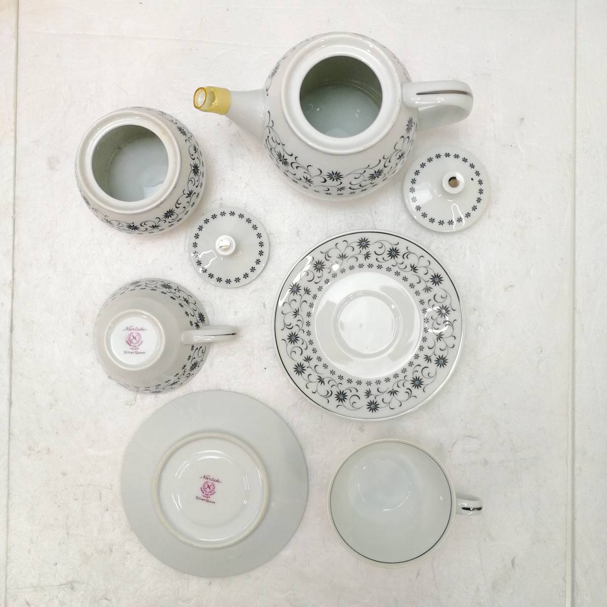 【S016】 ★中古・セット★Noritake ノリタケ 食器 まとめて カップ＆ソーサー ティーポット 大皿 フリーカップ SilverQueen_画像9