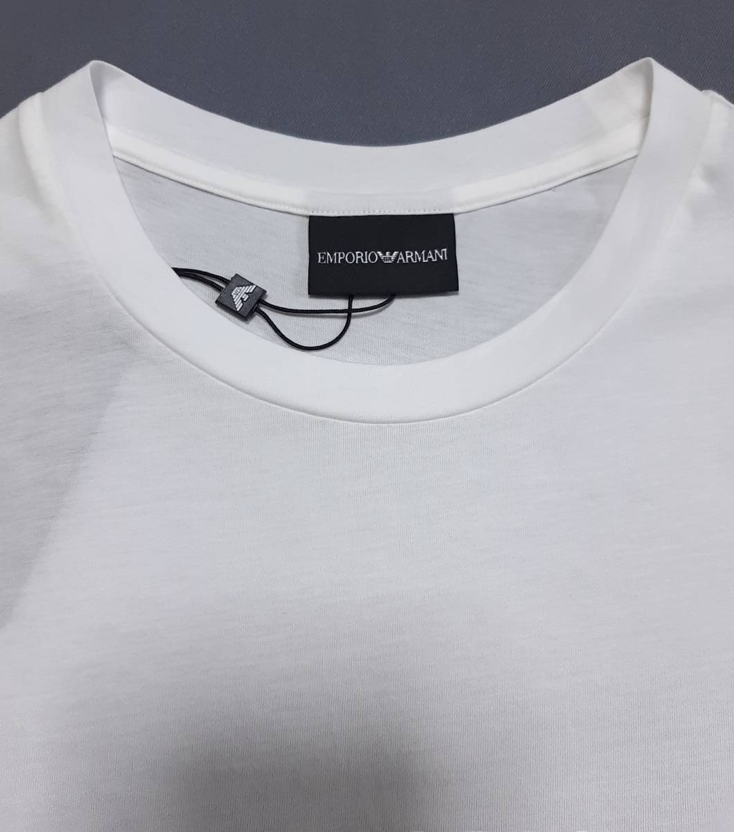 [新品] 『EMPORIO ARMANI』の中にイーグルロゴを型取った【メンズ・半袖Tシャツ】 ◆2021-22年秋冬モデル　サイズ：XL(52相当)　◆色：白_画像5