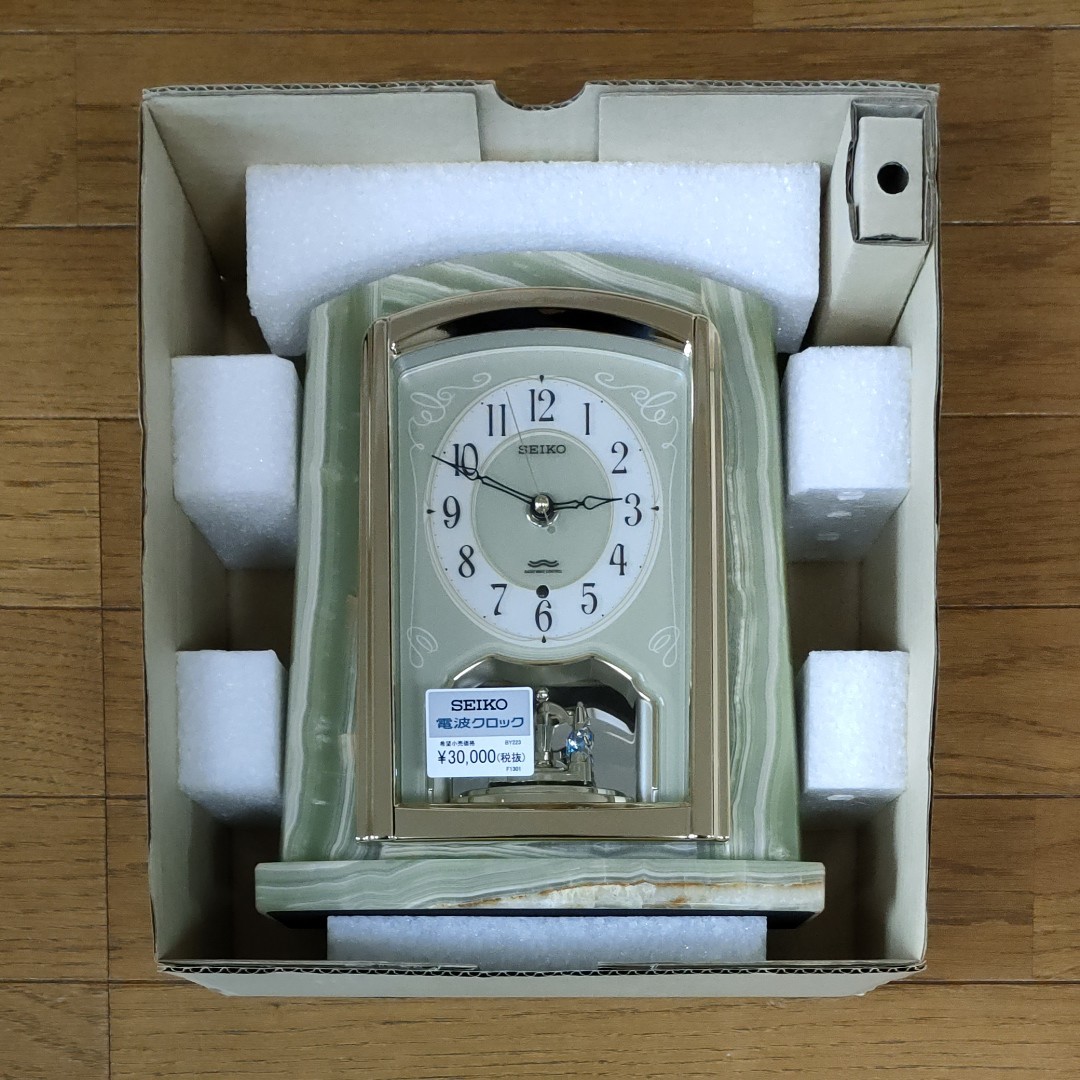 SEIKO オニキス 電波置時計 - 通販 - hanackenovinky.cz