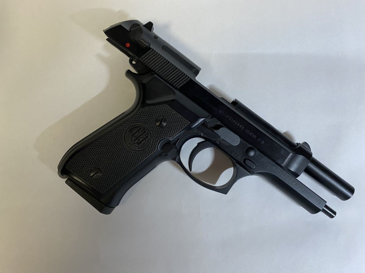 ンでお ヤフオク! ベレッタ M9 と スペアカート新品8発含むC... - MGC