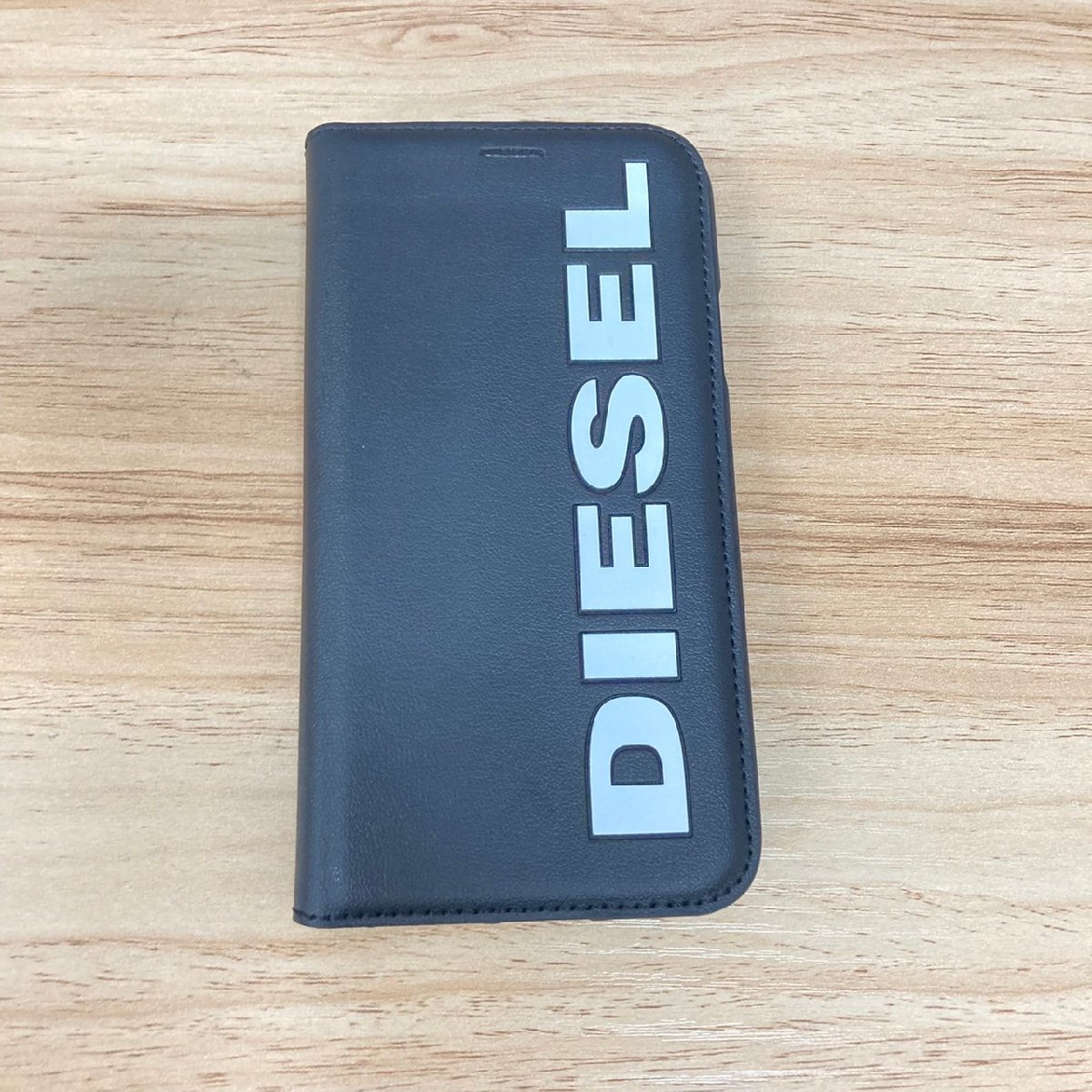 DIESEL ディーゼル iPhone ケース X XS専用 手帳型ケース カード収納有 極美品 N2205K333_画像1