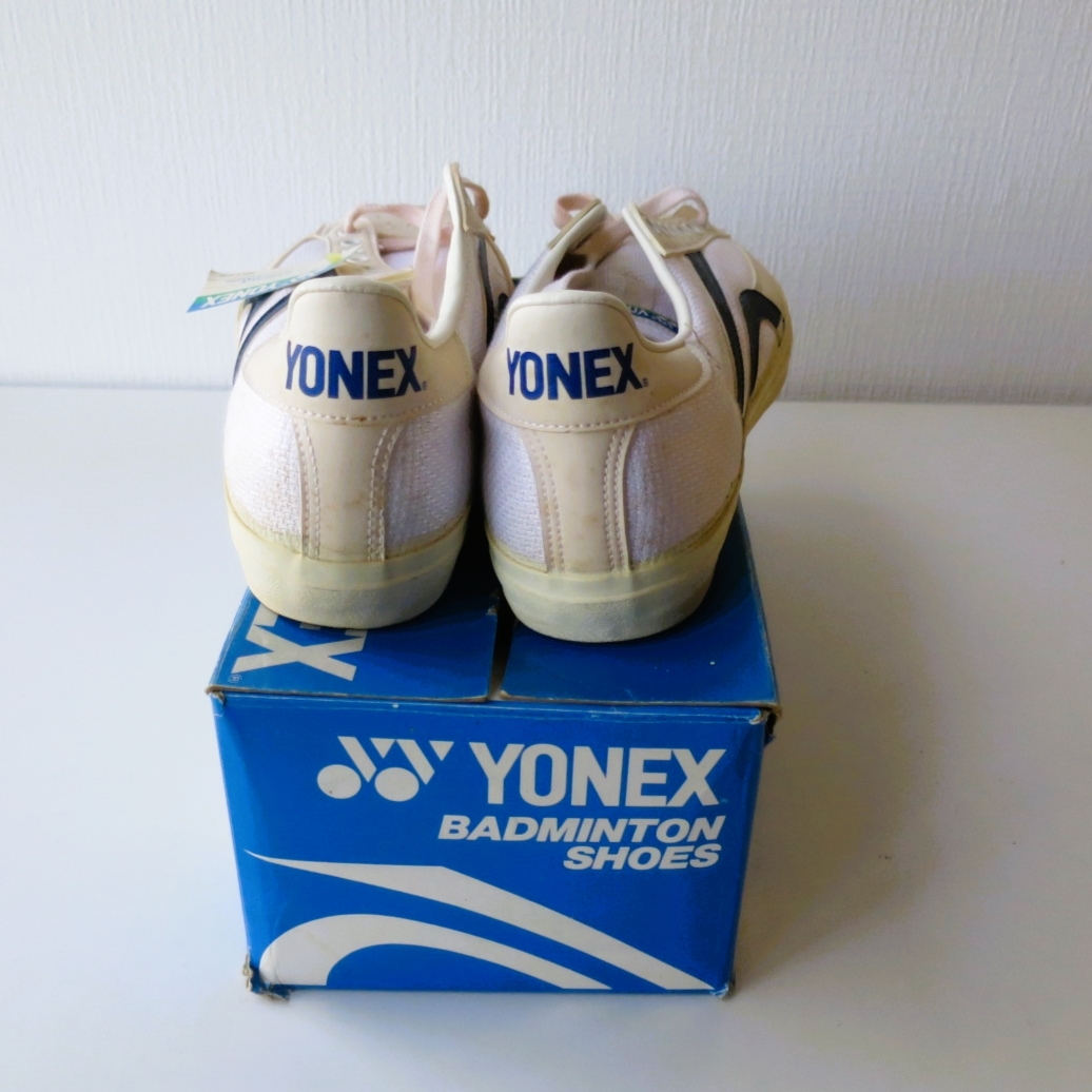 * unused box attaching Yonex badminton shoes SH76 26.0cm