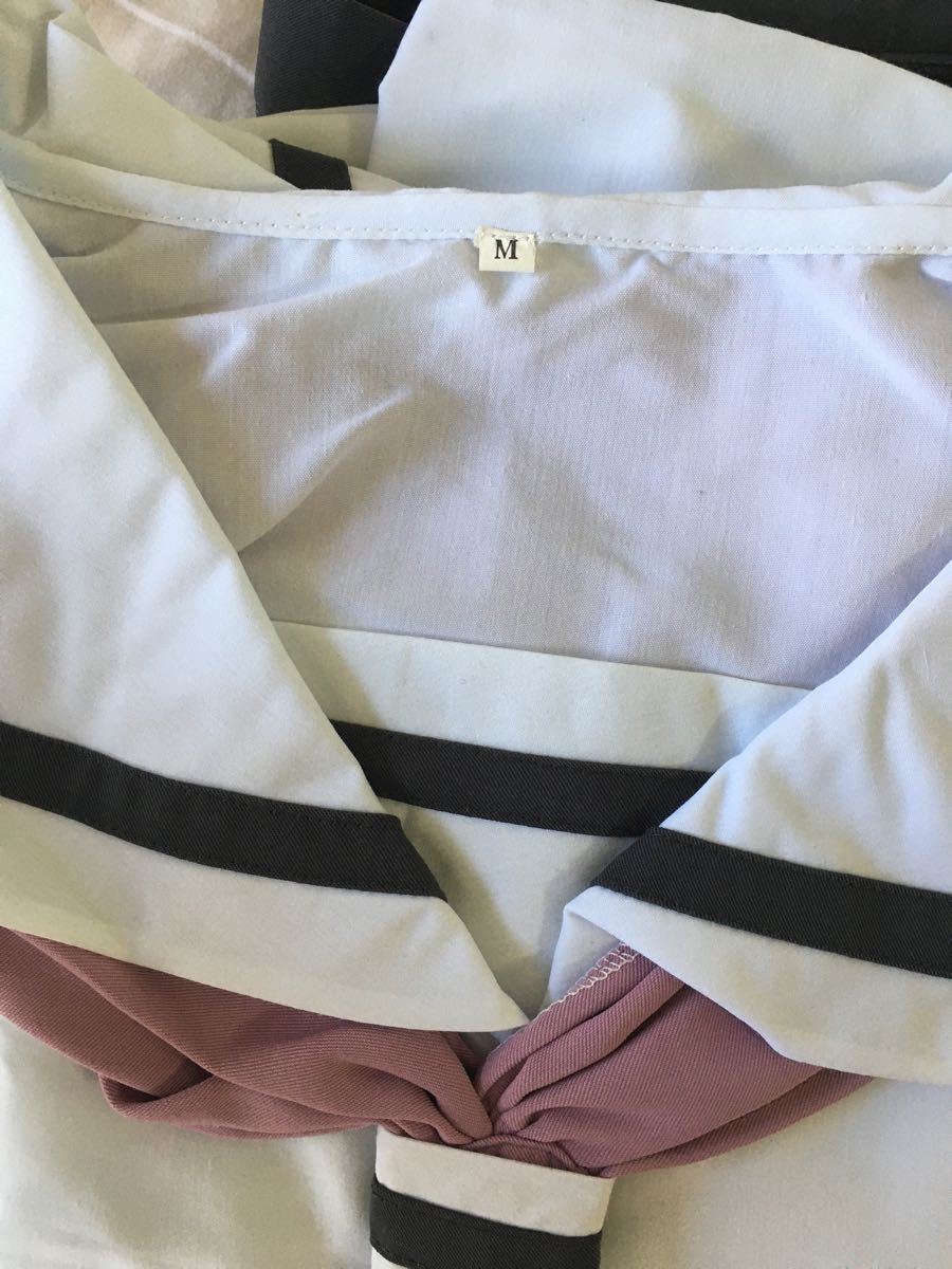 IZUMO2 猛き剣の閃記 のコスプレ衣装　リボン二つ。セーラー服