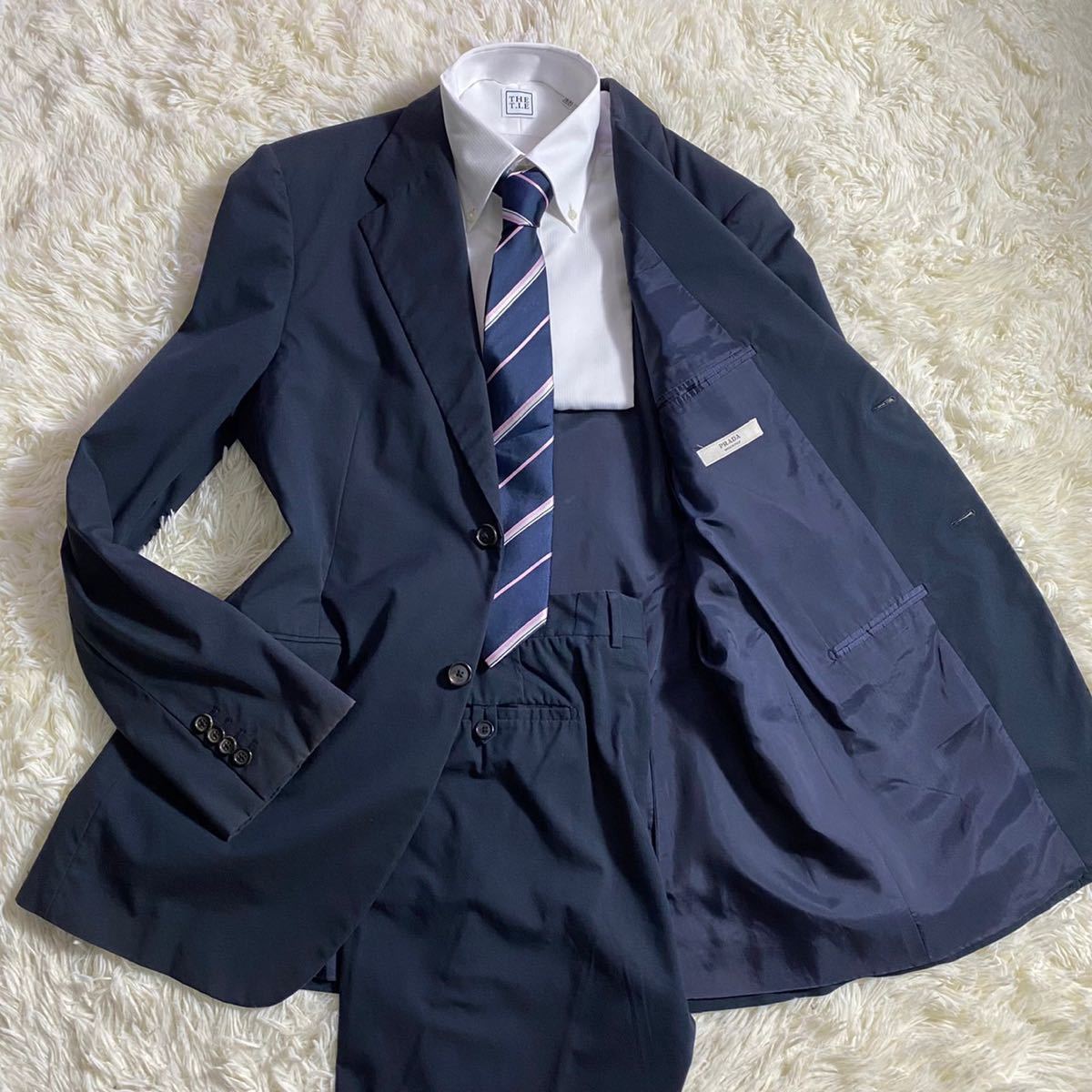 定価50万超! 希少XL プラダ 【溢れる高級感】 PRADAスーツ