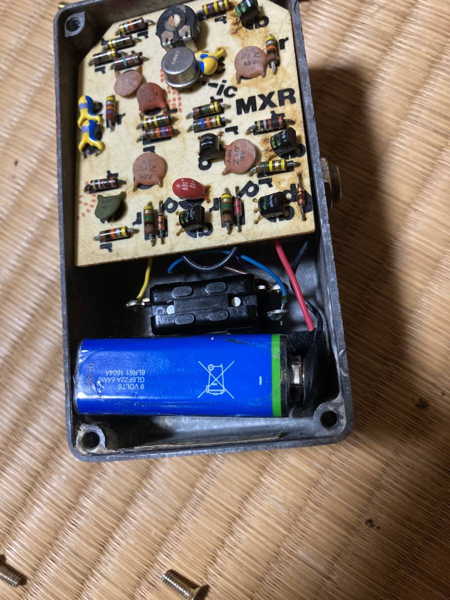 コンプペダルの原点 MXR dyna comp 1974年製 BUDケース 缶タイプ コンプペダルの原点 MXR dyna comp 1974年製 BUDケース 缶タイプ