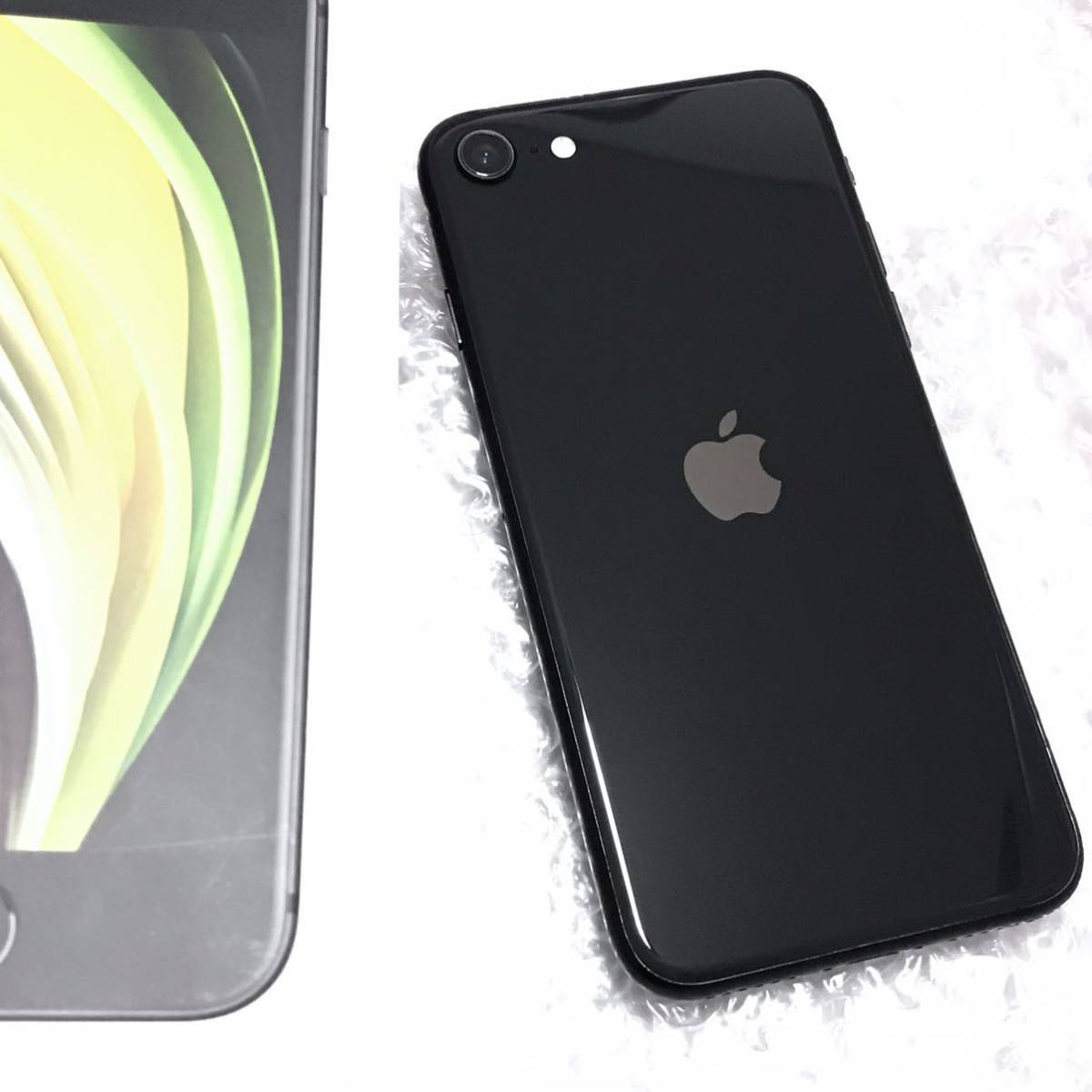 「#えぬわた砲」 Apple iPhone SE 第2世代 (SE2) 本体 128GB ブラック スマートフォン本体