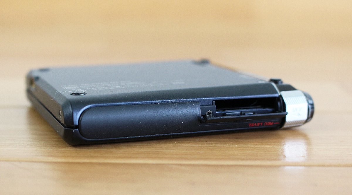安い好評 ヤフオク! ソニー WALKMAN MDウォークマン ... - 現状品 SONY 限定品格安
