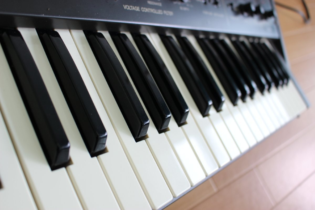 □現状品□ KORG コルグ DELTA DL-50 アナログシンセサイザー □現状品□ KORG コルグ DELTA DL-50 アナログシンセサイザー
