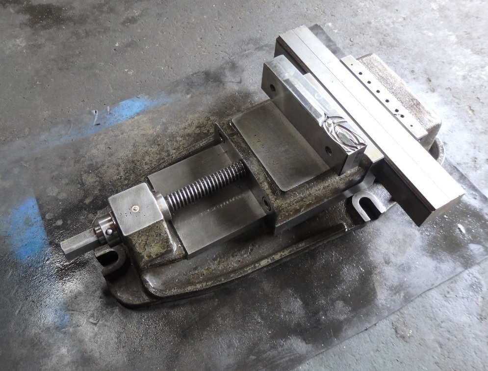 津田駒工業 マシンバイス VG-175 ハンドル:なし その他 津田駒工業 マシンバイス VG-175 ハンドル:なし その他