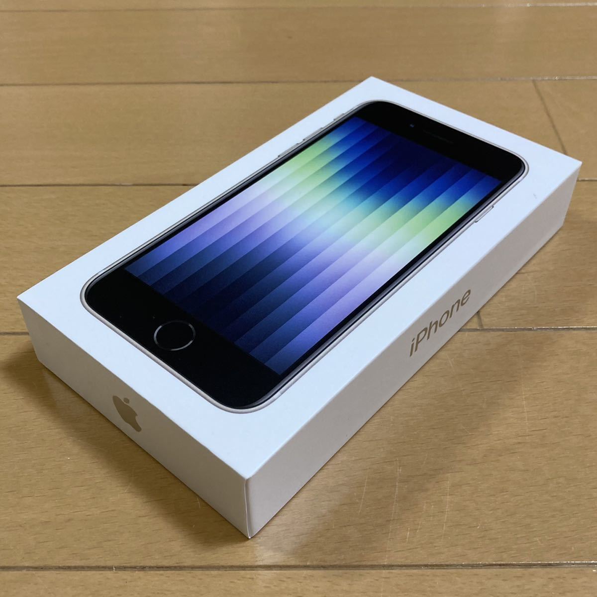 新品未使用・一括購入】SIMフリー iPhone SE3(第3世代) 64GB スター