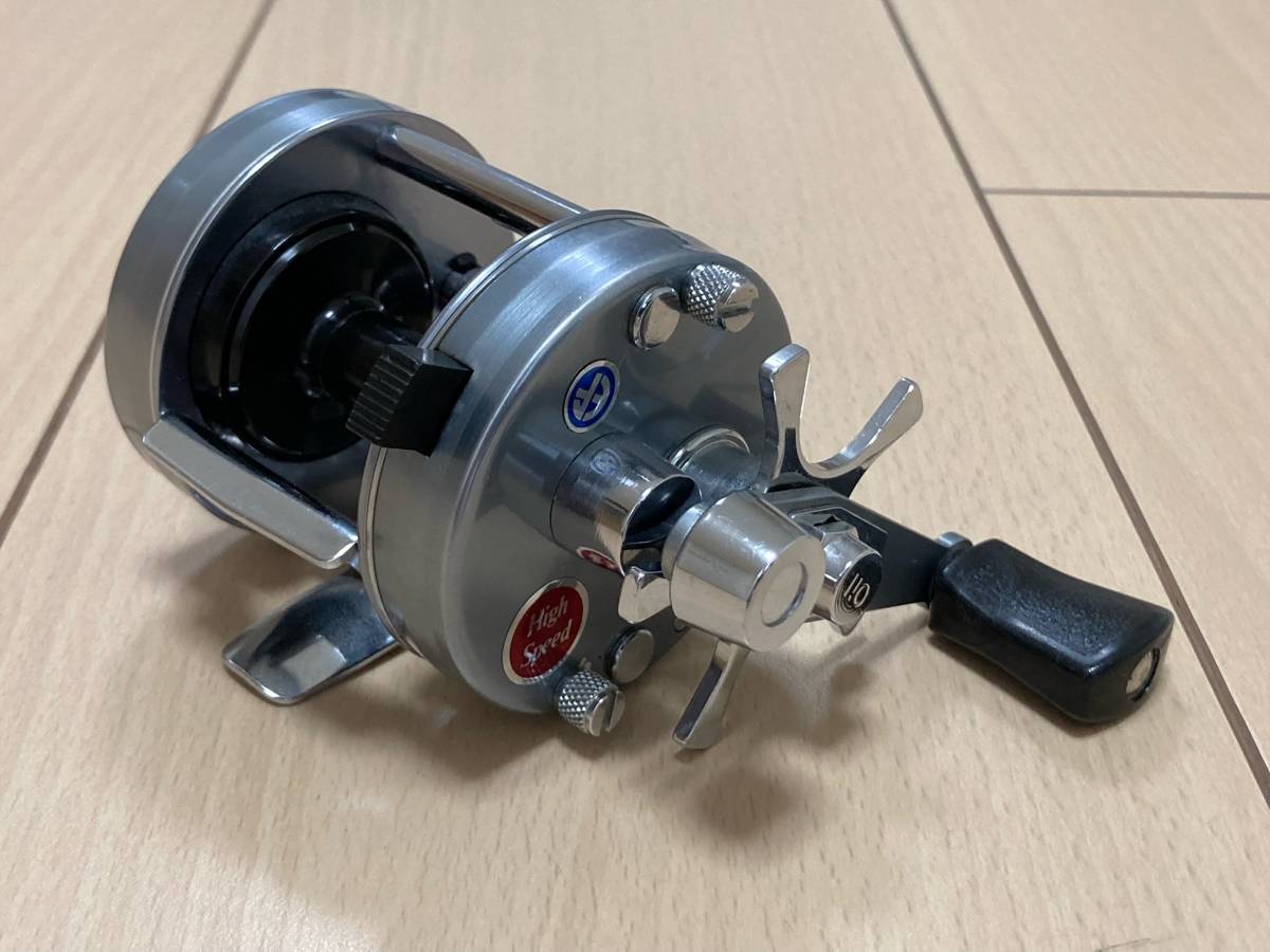 アンバサダー2500c Yahoo!オークション - アブ アンバサダー2500C 77年 赤ハイ