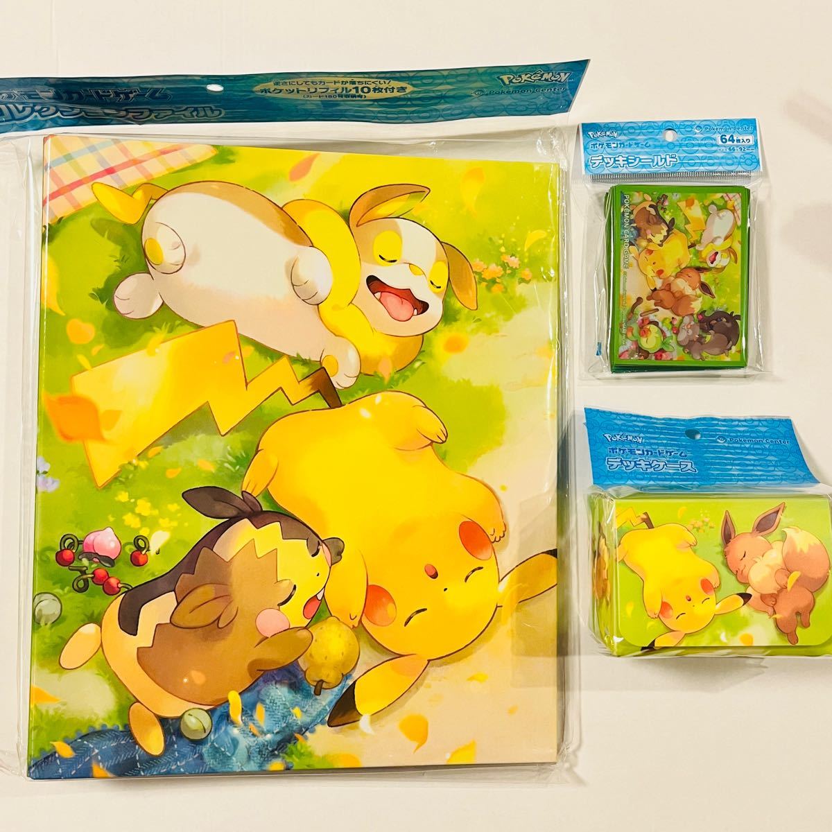 ポケモンカード みんなおつかれさま デッキシールド デッキケース コレクションファイル スリーブ 新品 ピカチュウ イーブイ