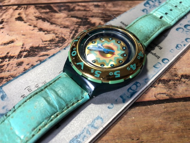 ケース有 レア swatch スウォッチ SCUBA スキューバ AG1993 水色 グリーン クオーツ メンズサイズ 腕時計_画像3