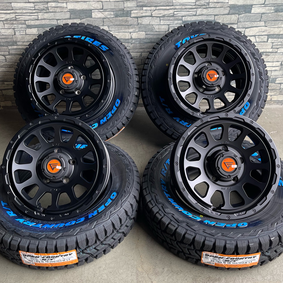 ック・マッ 185/85R16 マッドレイジR/T MAX RWL(限定) サマータイヤ