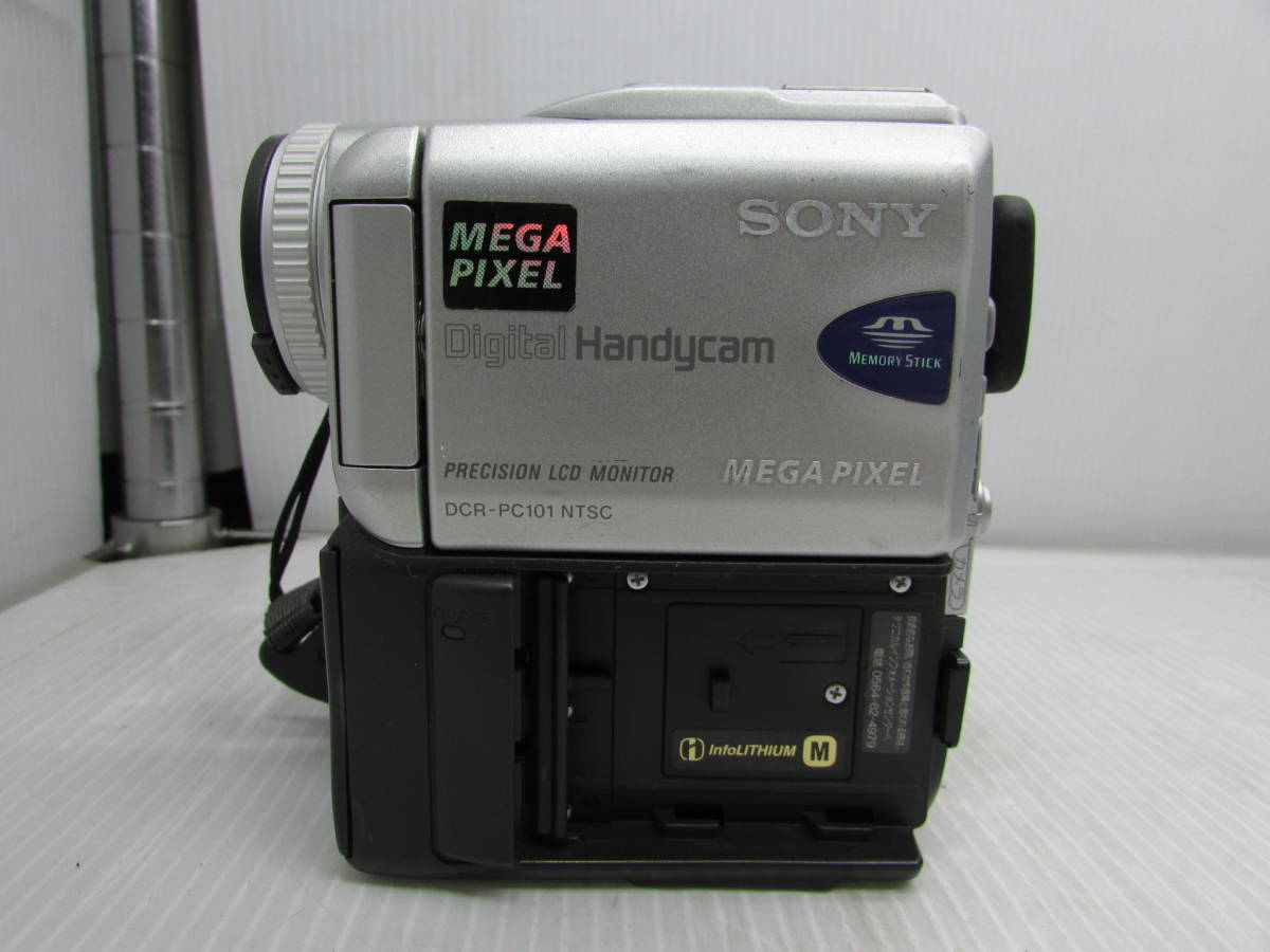 【YDC0089】訳有★希少 SONY ハンディカム miniDV DCR-PC101 ビデオカメラ 現状渡し動作品※要ヘッドクリーニング★中古品_画像2