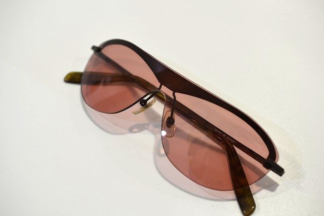  Calvin Klein солнцезащитные очки перевод есть новый товар не использовался 