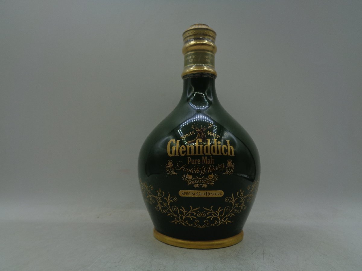 GLENFIDDICH 18年 グレンフィディック 緑 陶器ボトル シングル GLENFIDDICH 18年 グレンフィディック 緑 陶器ボトル シングル