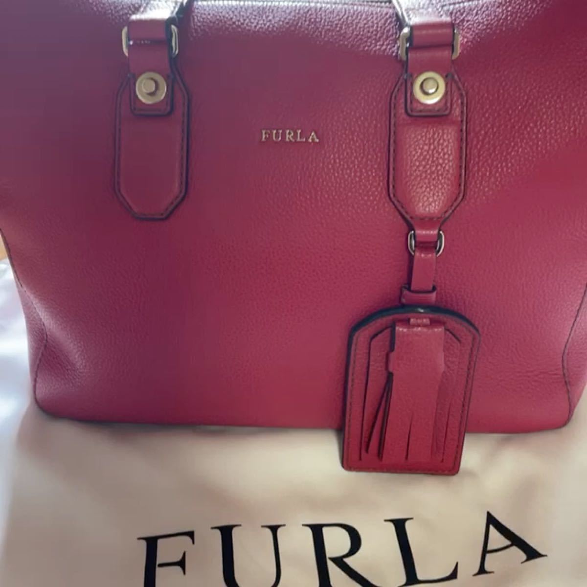 FURLA ローズピンクバッグ 