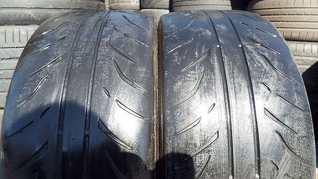 【B837】ZIIs■235/45R17■2本売切り●_画像1