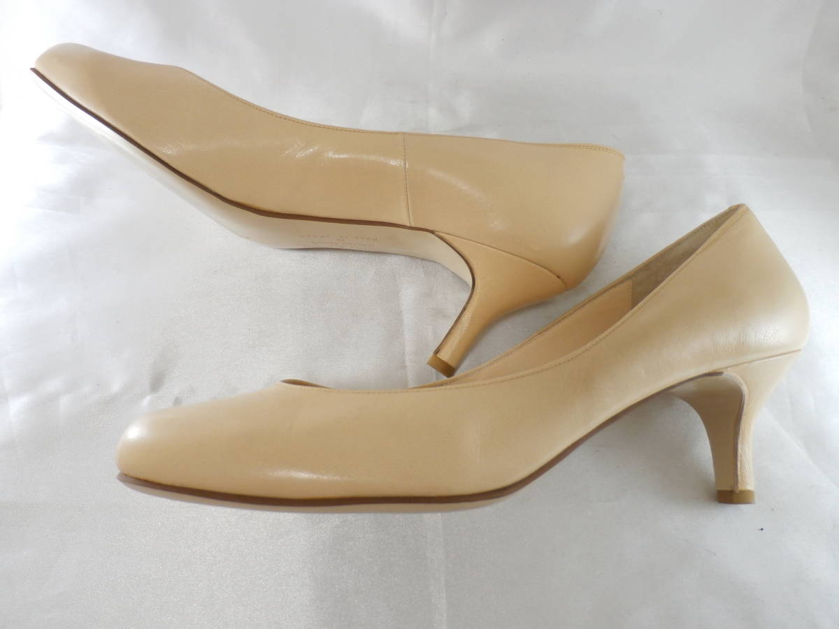 otetoeoti-ru* original leather pumps * made in Japan *24* several times use * rank A* search ....24