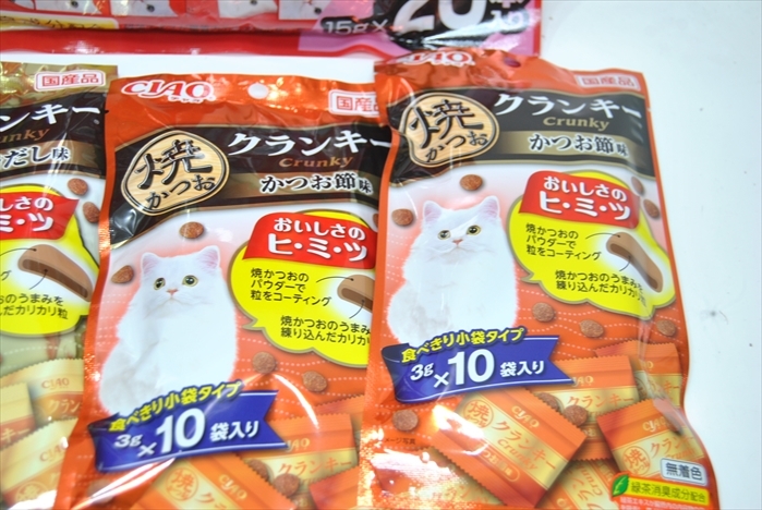 【CF1-8】1円～ 猫用おやつ レトルト チャオスティック 焼かつおクランキー キャットミーティ 旨みちゅーる 12個 まとめ売 業販 卸 せどり _画像3