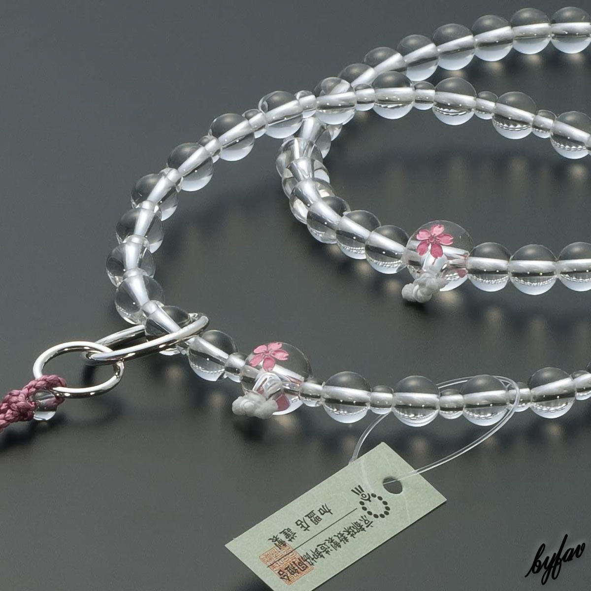 浄土宗×かわいい桜彫り本水晶】 桐箱入り 本式数珠 京念珠 本連 浄土宗×かわいい桜彫り本水晶】 桐箱入り 本式数珠 京念珠 本連