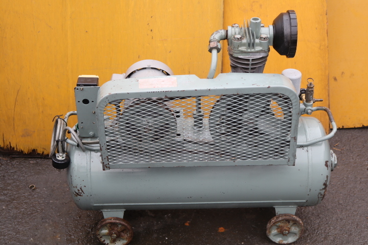 日立 エアーコンプレッサー 0.75P-9.5V 0.75kW(1馬力)200V タンク50L