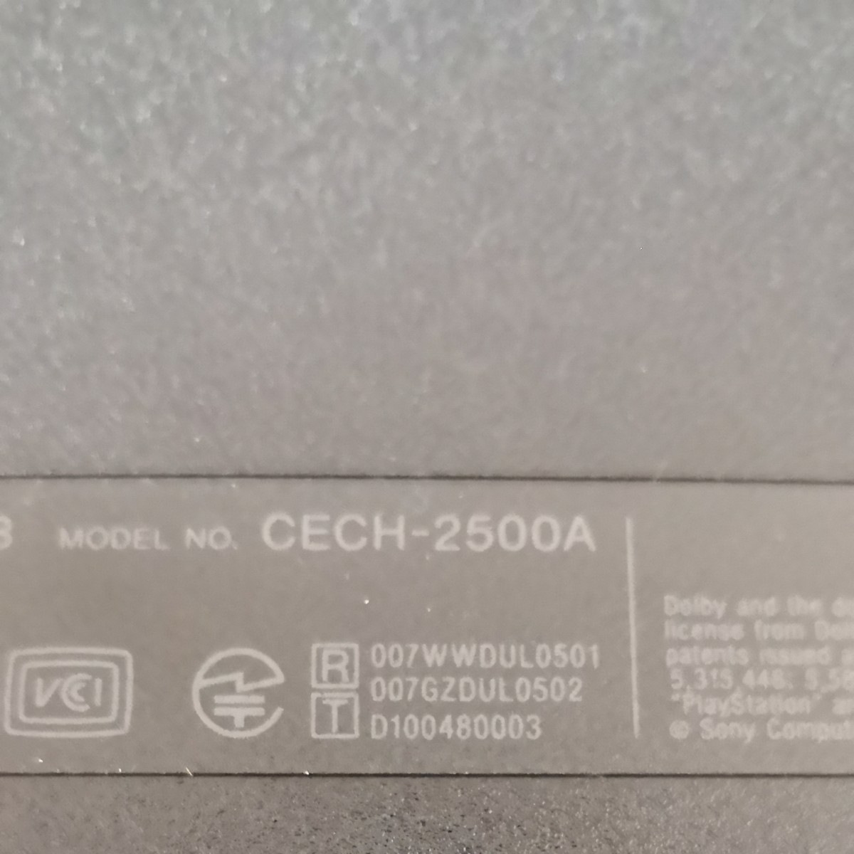 PlayStation3 CECH-2500A(160GB)ゲームソフト付属 