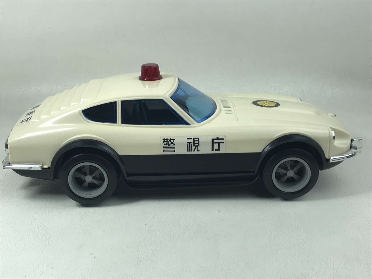 トミカ フェアレディ Z ケース パトカー レトロ ビンテージ 人気大割引