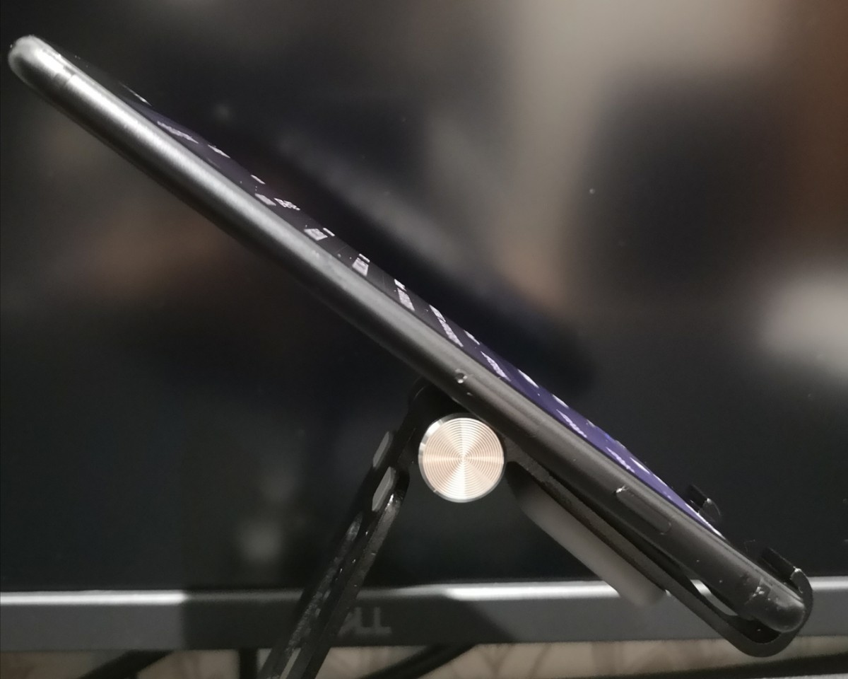 バッテリー100% SIMフリー iPhone7 plus 128GB ブラック webspot.pk