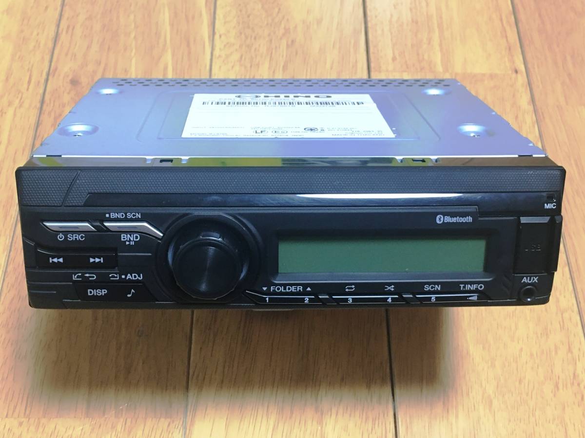 送料関税無料】 新車外し いすゞ 日野 ラジオ AM FM USB Bluetooth 24v